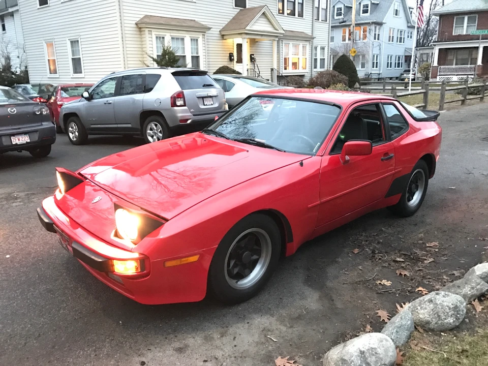 1984 Porsche 944 - Image 7 of 31