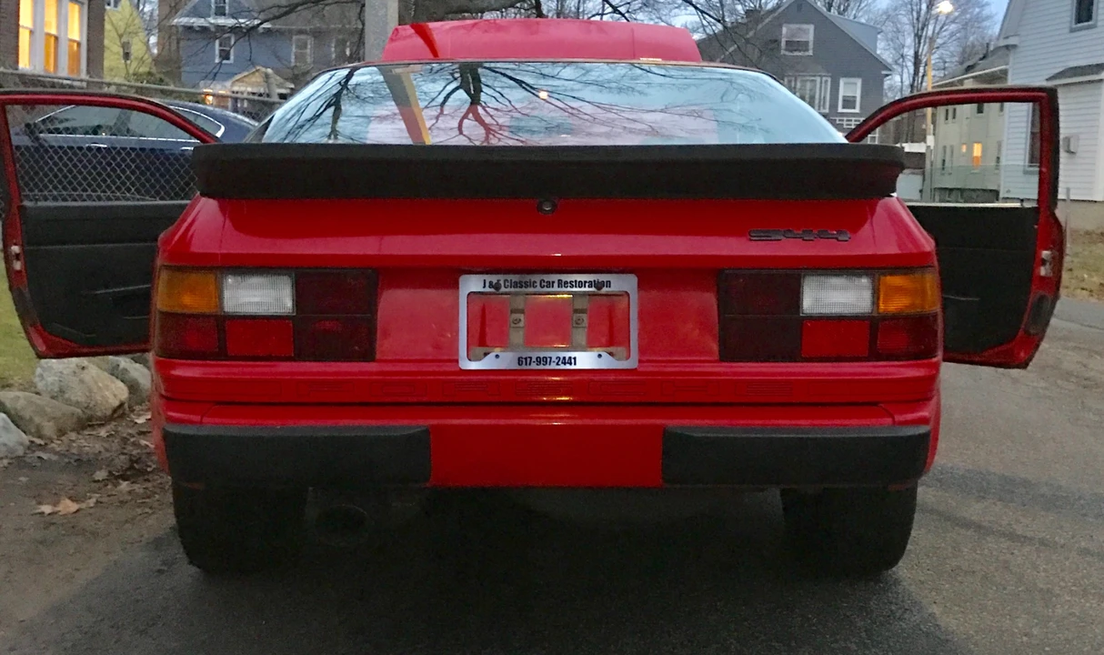 1984 Porsche 944 - Image 8 of 31