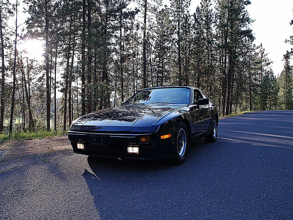 1984 Porsche 944 - Image 2 of 31