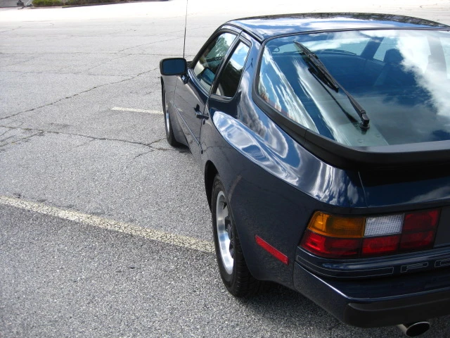 1984 Porsche 944 - Image 9 of 31