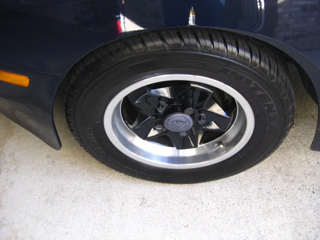 1984 Porsche 944 - Image 26 of 31