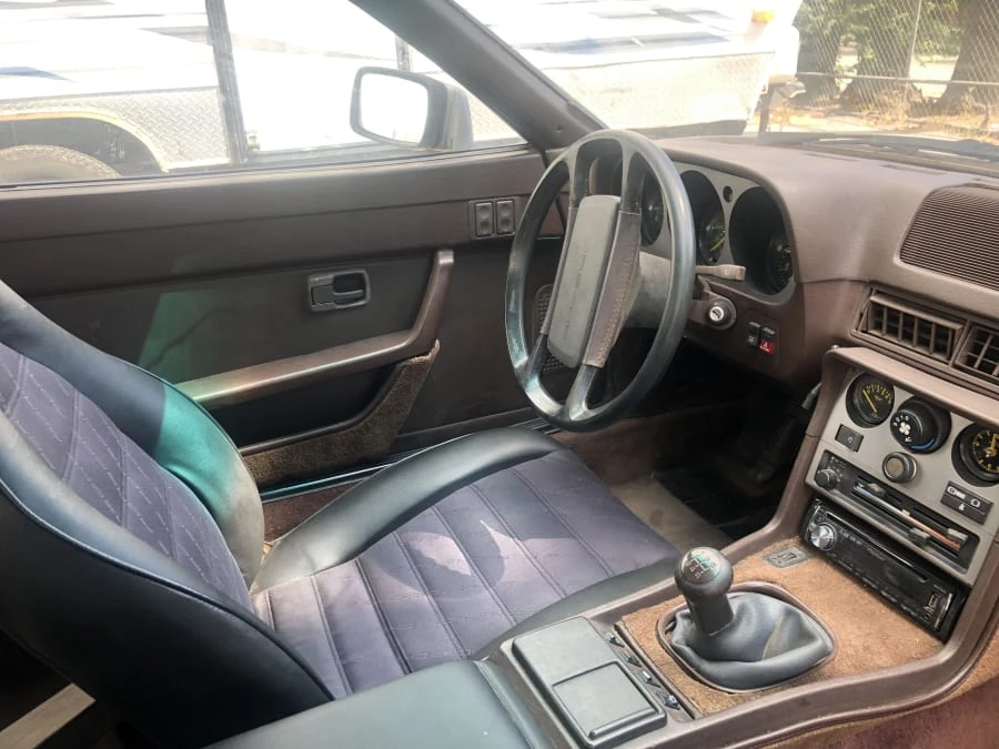 1984 Porsche 944 - Image 3 of 8