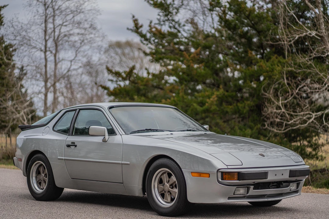 1984 Porsche 944 - Image 27 of 31