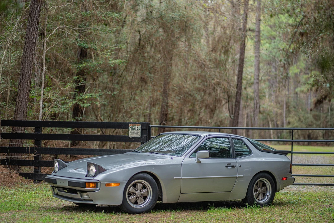 1984 Porsche 944 - Image 16 of 31
