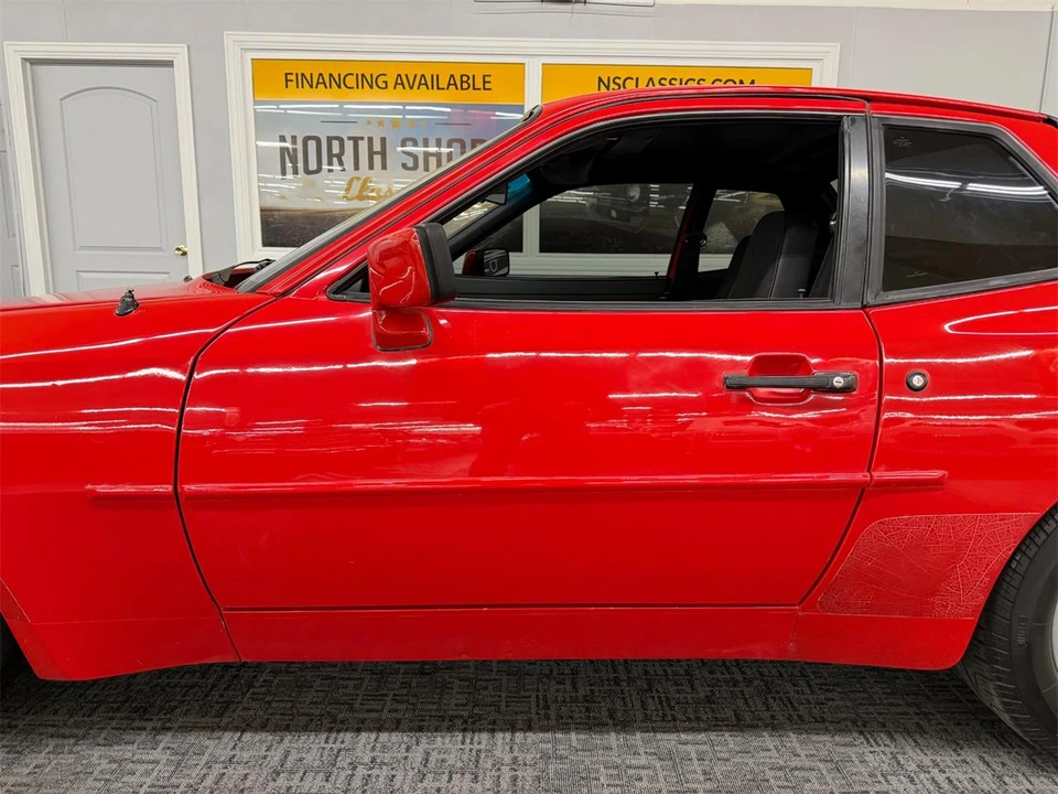 1984 Porsche 944 - Image 19 of 31