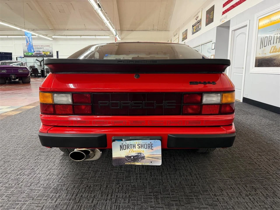 1984 Porsche 944 - Image 6 of 31
