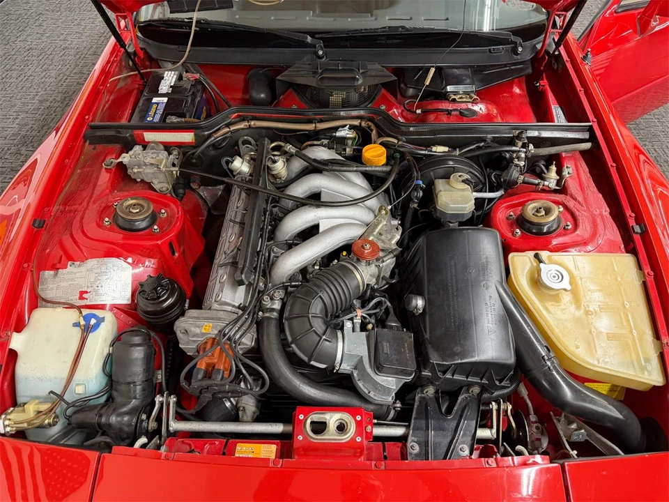 1984 Porsche 944 - Image 21 of 31
