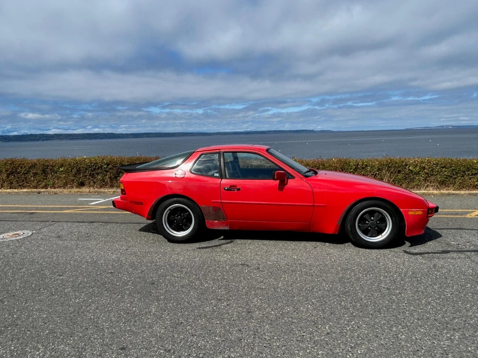 1984 Porsche 944 - Image 20 of 31