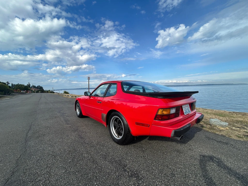1984 Porsche 944 - Image 6 of 31