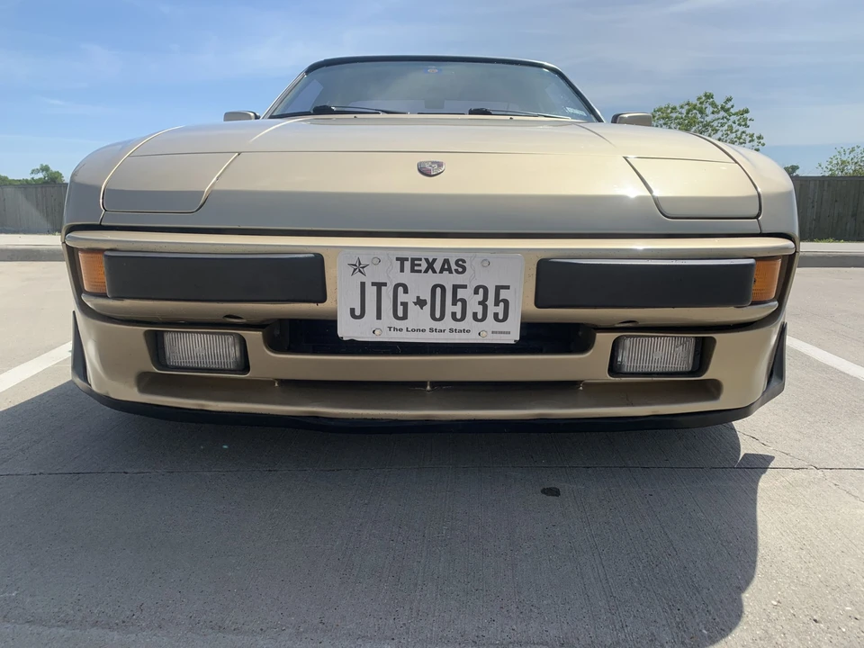 1984 Porsche 944 - Image 8 of 31