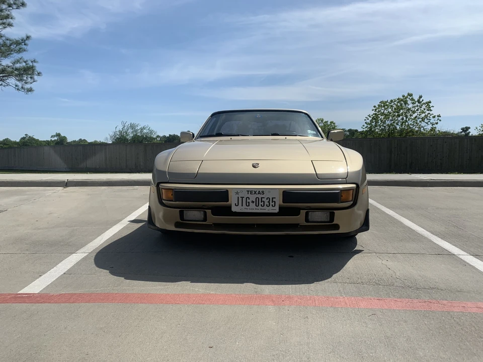 1984 Porsche 944 - Image 6 of 31