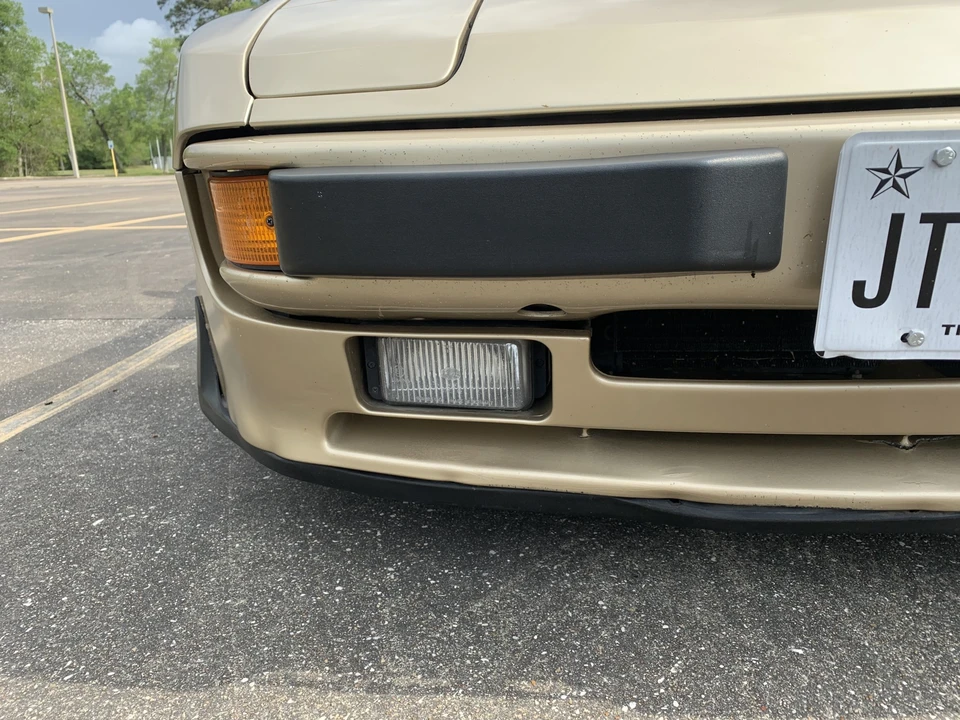 1984 Porsche 944 - Image 25 of 31