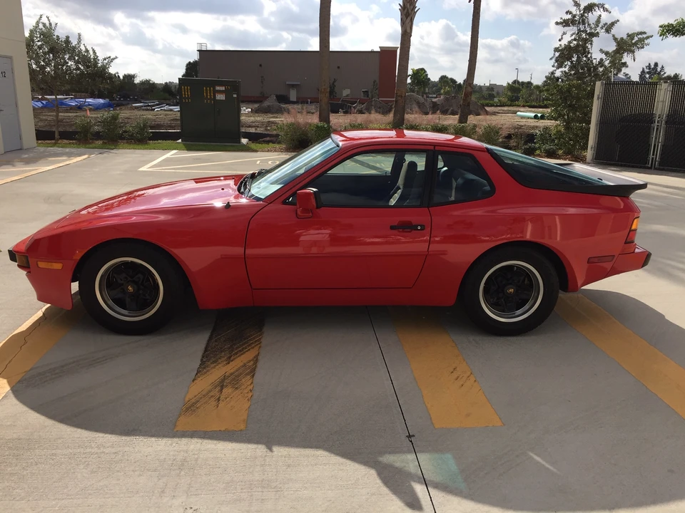 1984 Porsche 944 - Image 4 of 31