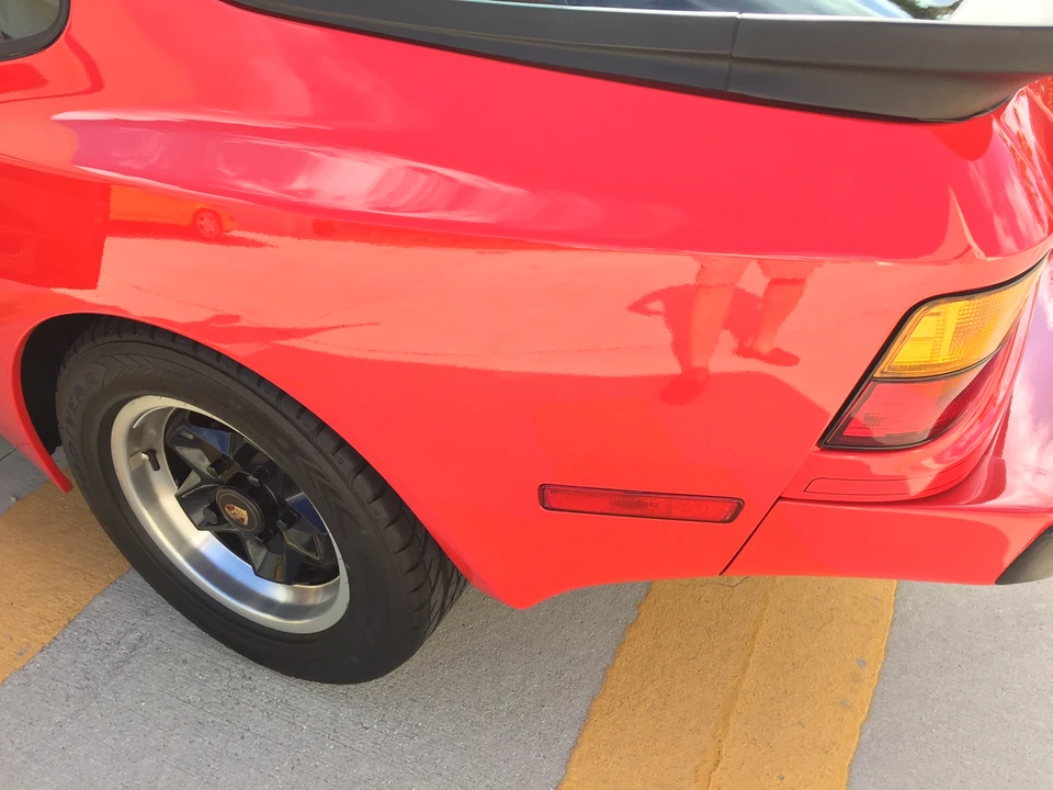 1984 Porsche 944 - Image 18 of 31
