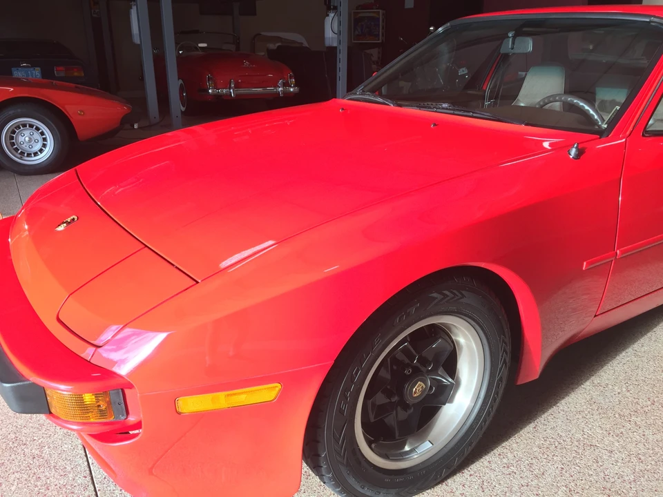 1984 Porsche 944 - Image 15 of 31