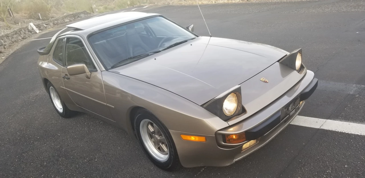 1984 Porsche 944 - Image 12 of 31