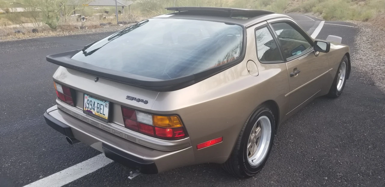 1984 Porsche 944 - Image 13 of 31