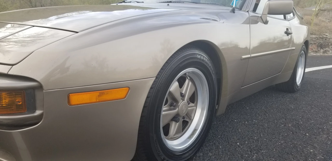 1984 Porsche 944 - Image 17 of 31
