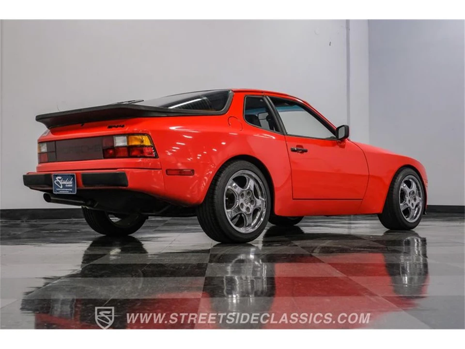 1984 Porsche 944 - Image 26 of 31