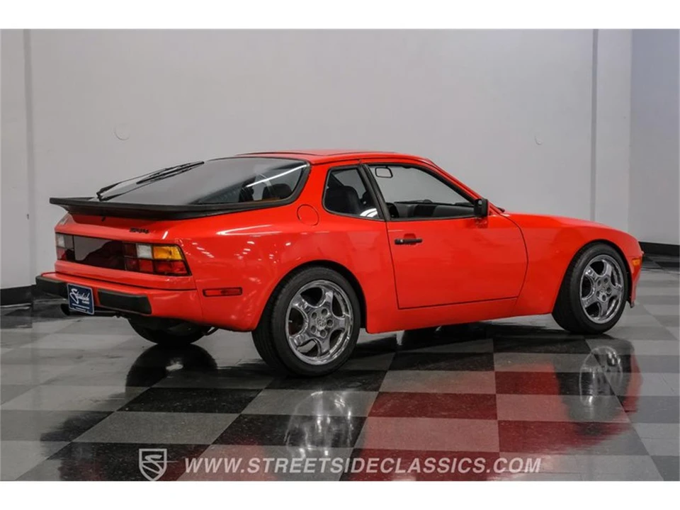 1984 Porsche 944 - Image 12 of 31