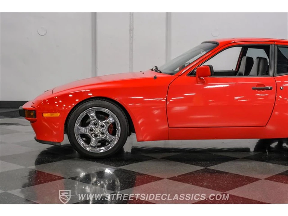 1984 Porsche 944 - Image 22 of 31