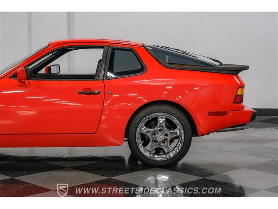 1984 Porsche 944 - Image 23 of 31