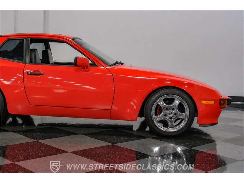 1984 Porsche 944 - Image 29 of 31