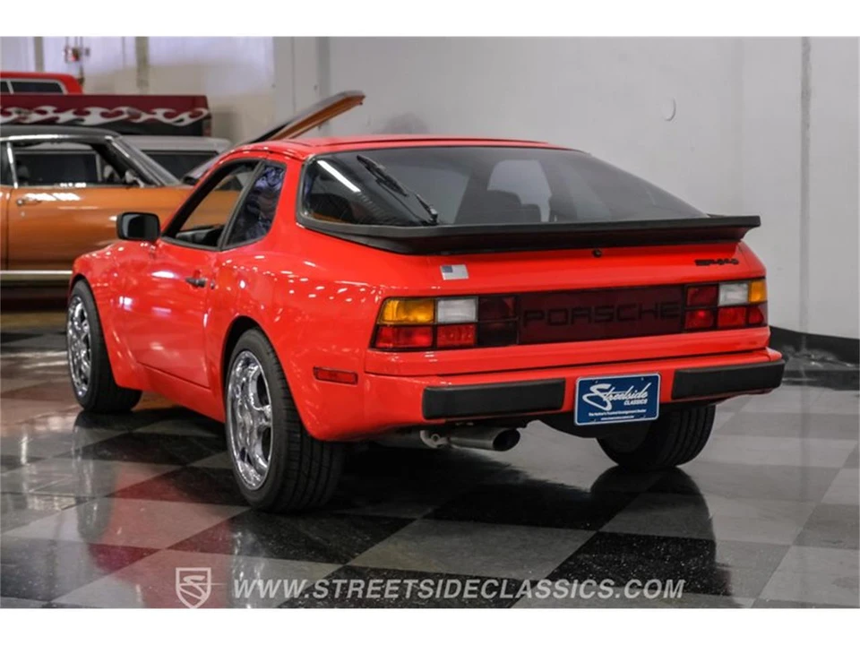 1984 Porsche 944 - Image 9 of 31