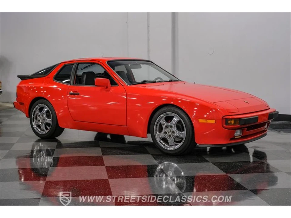 1984 Porsche 944 - Image 14 of 31
