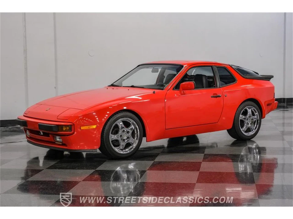 1984 Porsche 944 - Image 5 of 31