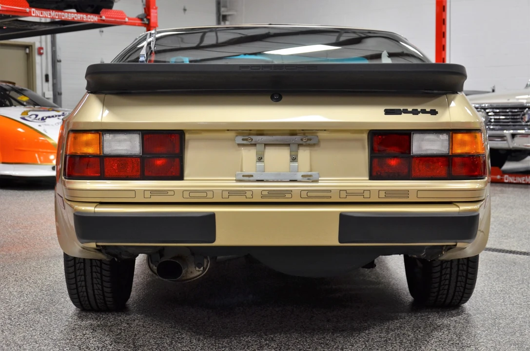 1984 Porsche 944 - Image 31 of 31