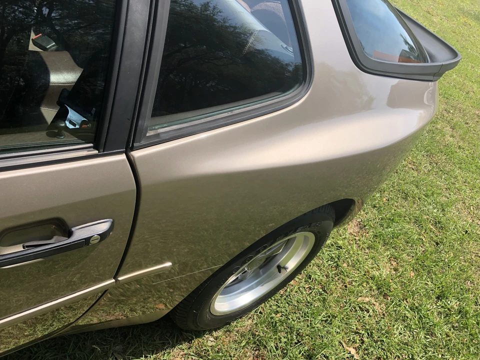 1984 Porsche 944 - Image 19 of 31
