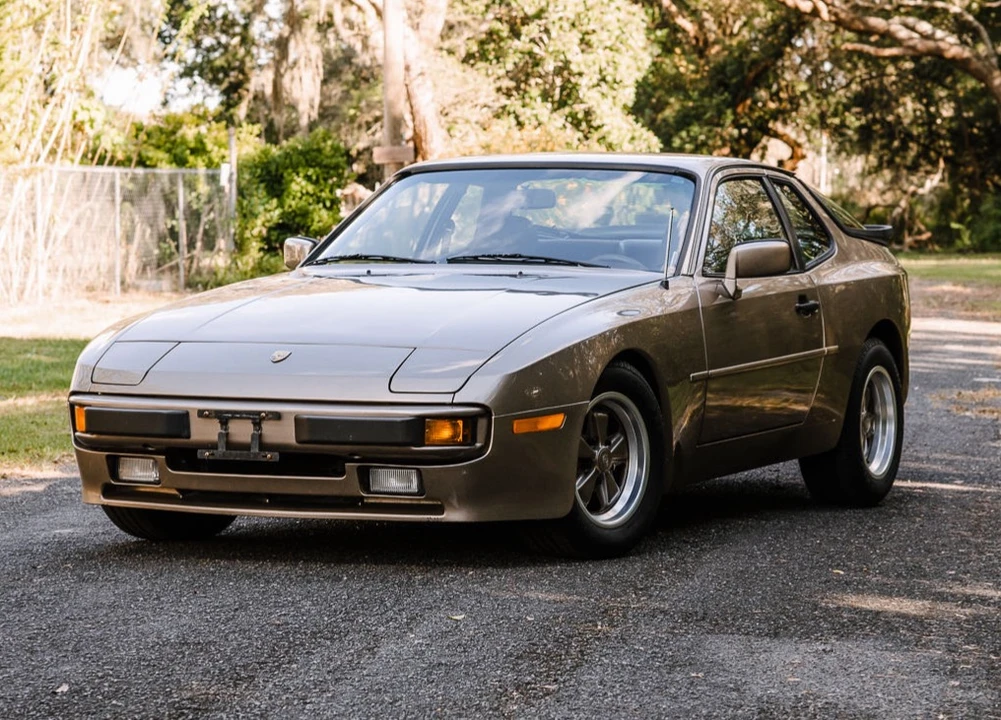 1984 Porsche 944 - Image 9 of 31