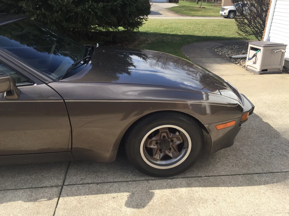 1984 Porsche 944 - Image 16 of 31