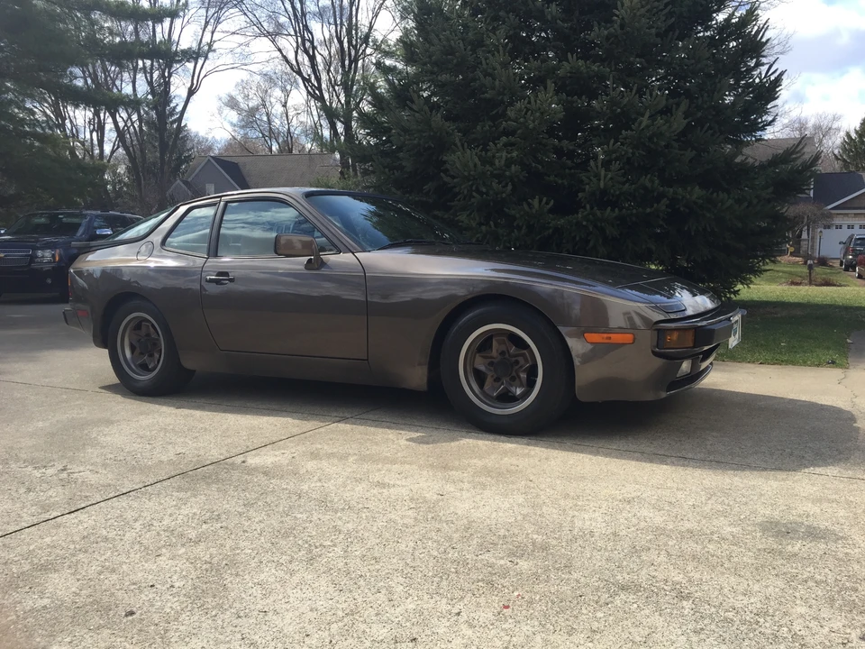 1984 Porsche 944 - Image 6 of 31