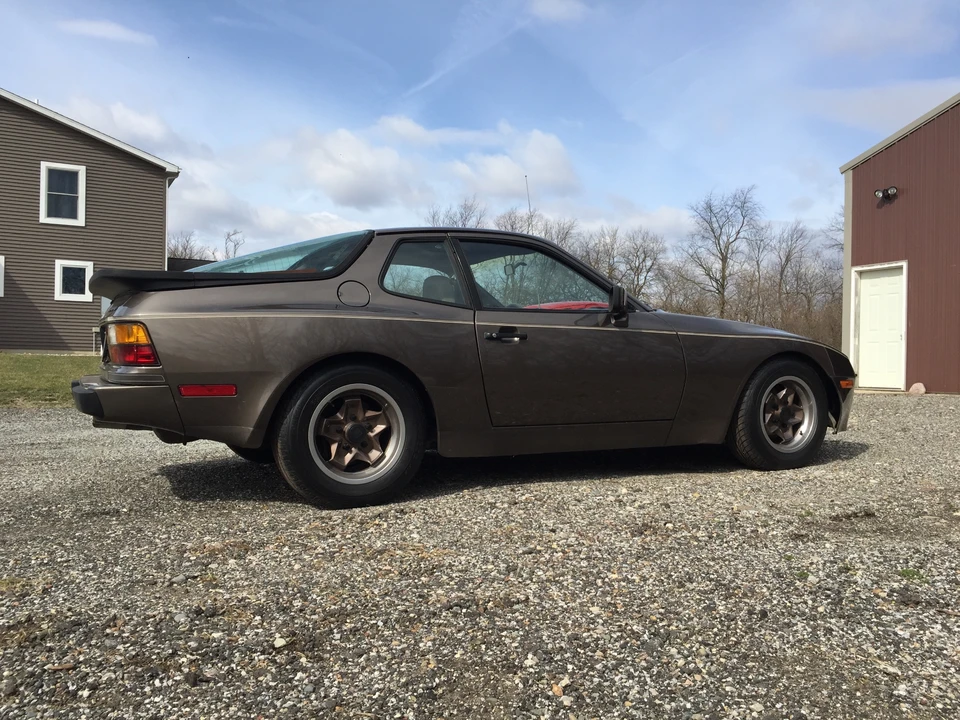 1984 Porsche 944 - Image 25 of 31
