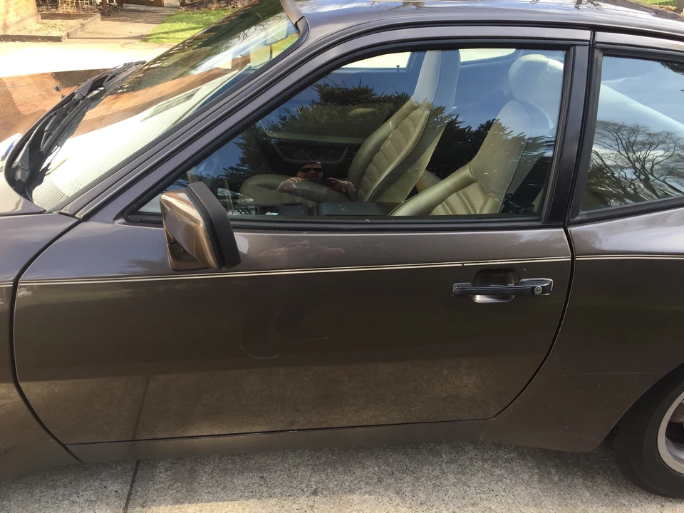 1984 Porsche 944 - Image 10 of 31