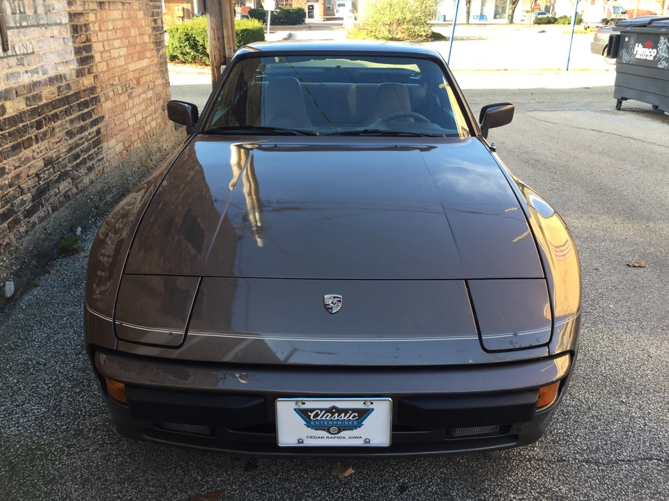 1984 Porsche 944 - Image 30 of 31
