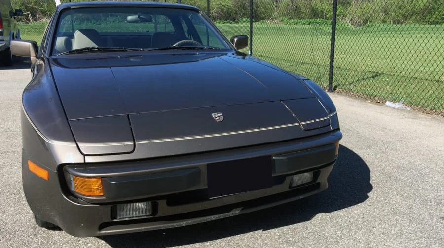 1984 Porsche 944 - Image 9 of 10