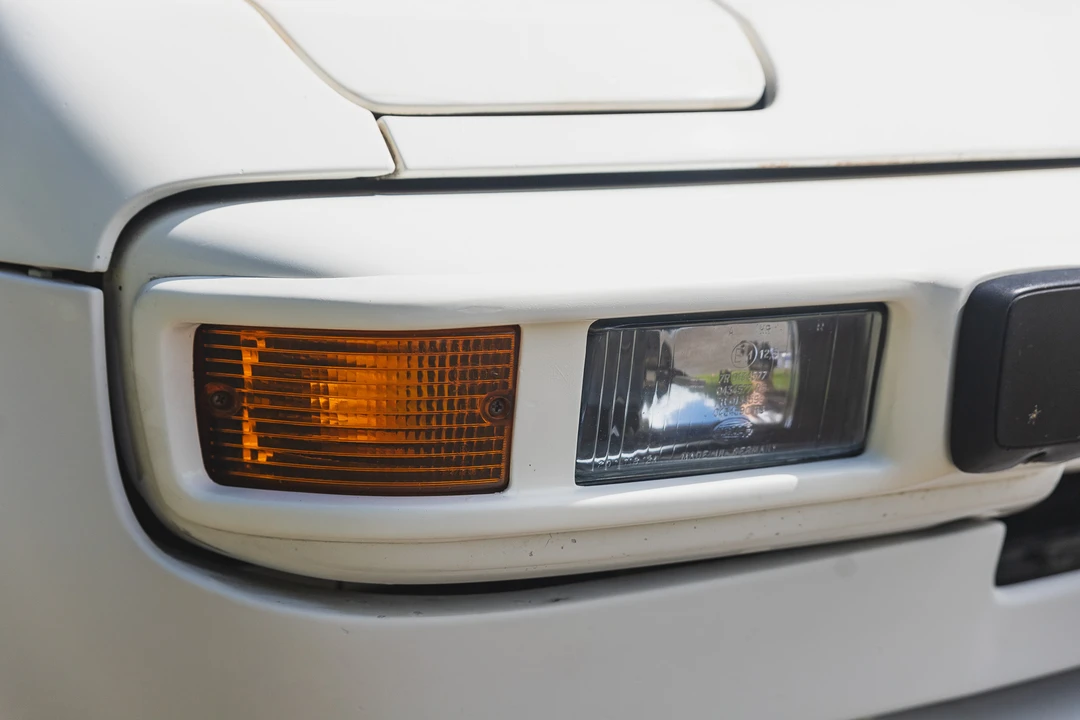 1984 Porsche 944 - Image 16 of 31