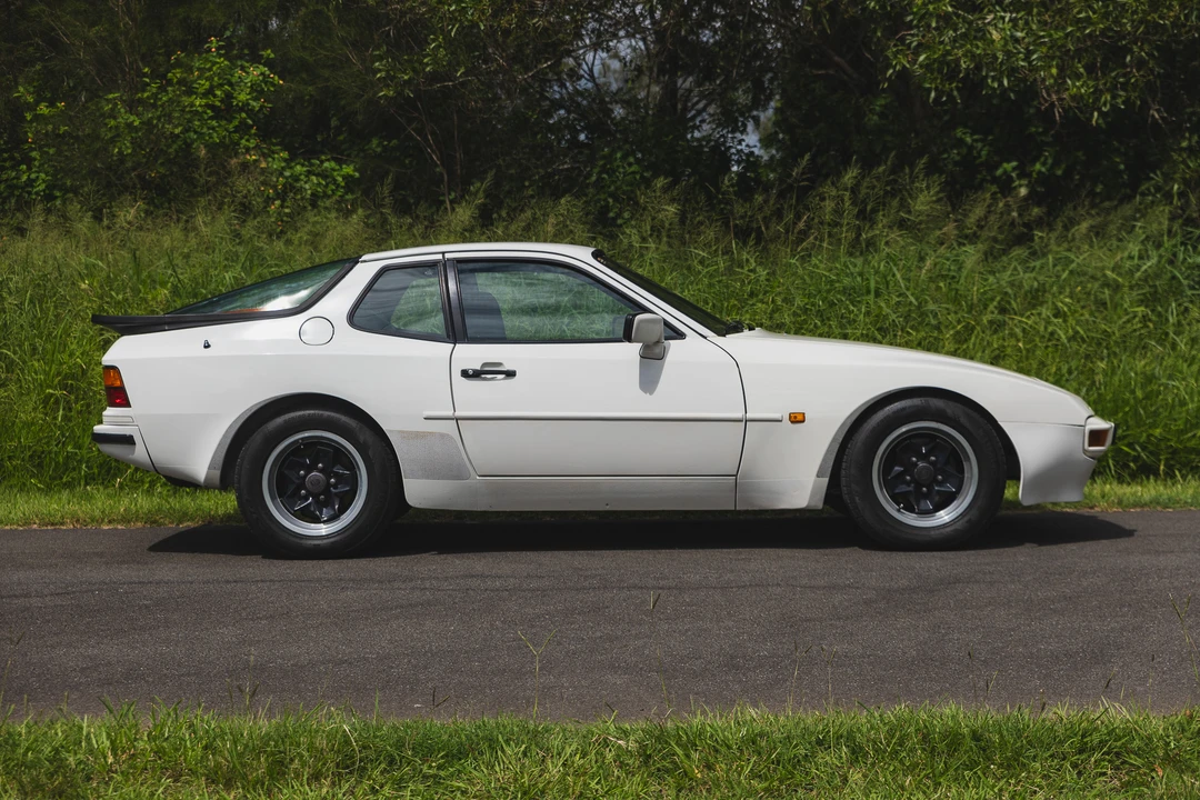 1984 Porsche 944 - Image 5 of 31