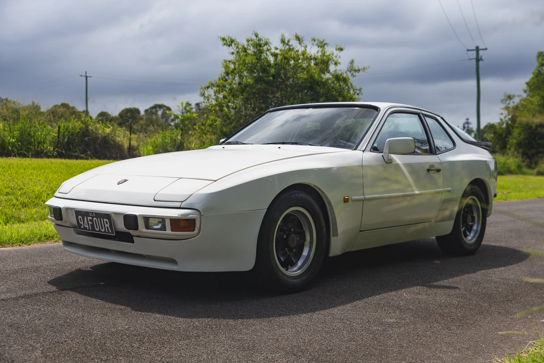 1984 Porsche 944 - Image 10 of 31