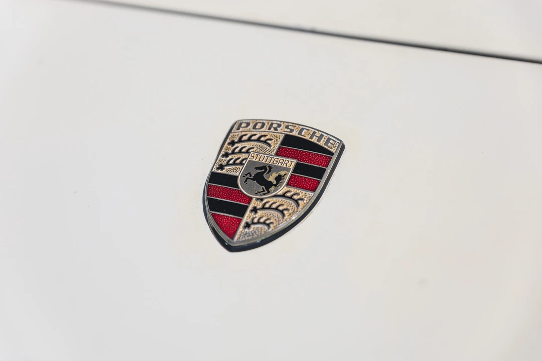 1984 Porsche 944 - Image 26 of 31