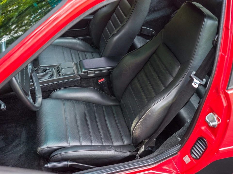 1984 Porsche 944 - Image 7 of 14