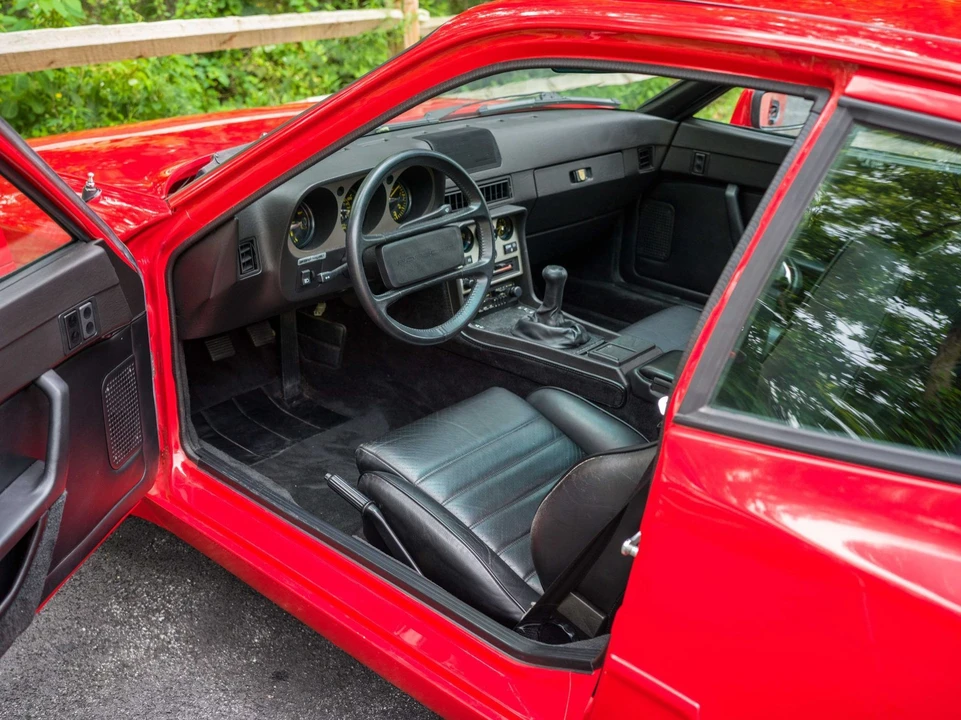 1984 Porsche 944 - Image 6 of 14