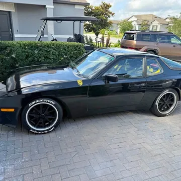 1984 Porsche 944 Base