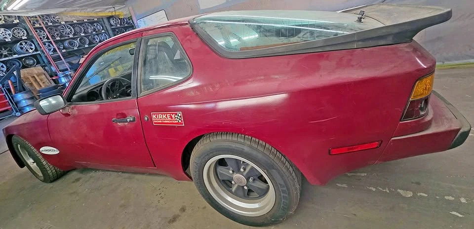 1984 Porsche 944 - Image 3 of 10
