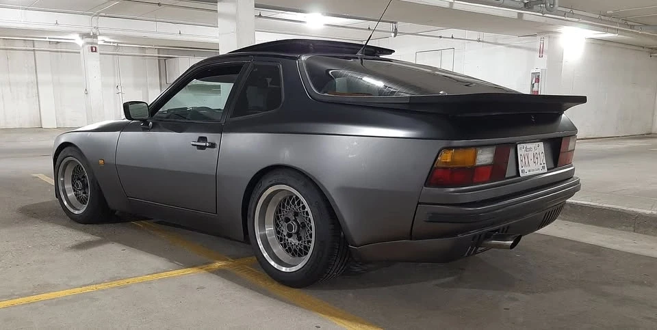 1984 Porsche 944 - Image 3 of 11