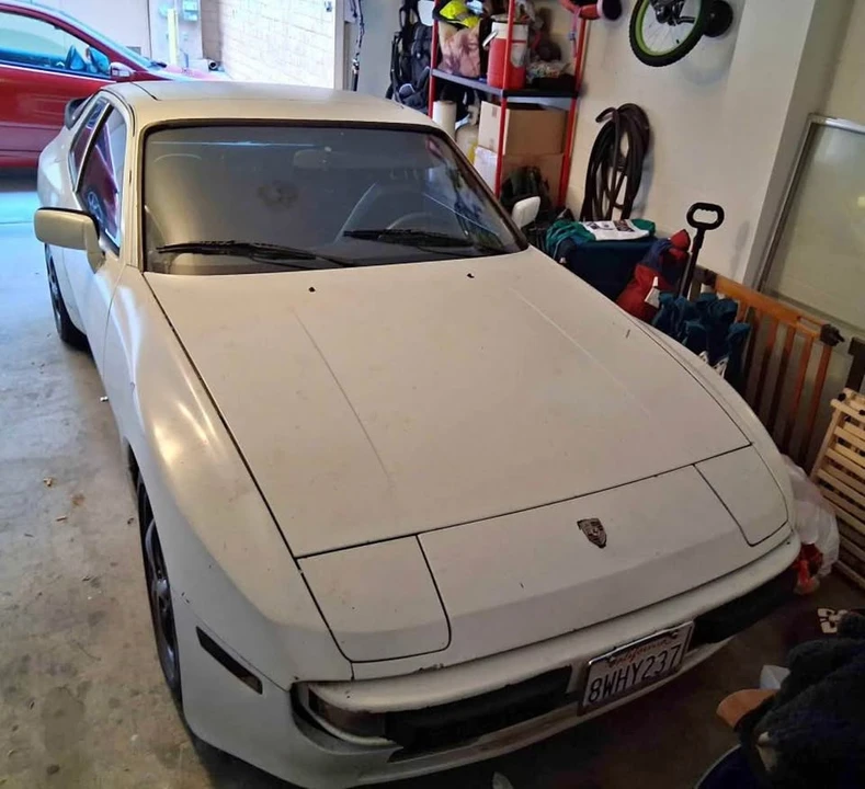 1984 Porsche 944 - Image 2 of 20