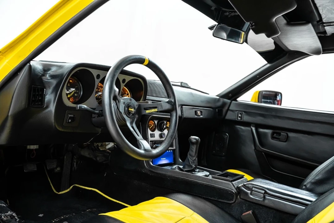 1984 Porsche 944 - Image 17 of 31